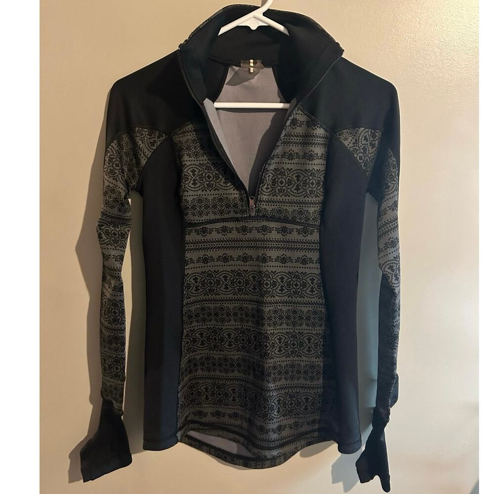 Calia by Carrie Underwood 1/4 Zip Long Sleeved Top, Size XS